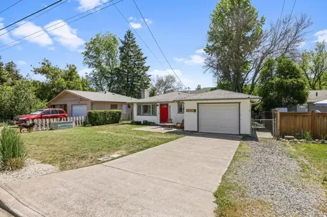 2190 Crestbrook Road Medford OR 97504