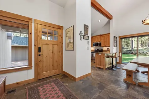 70800 Samphire Black Butte Ranch OR 97759