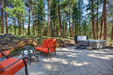 70800 Samphire Black Butte Ranch OR 97759