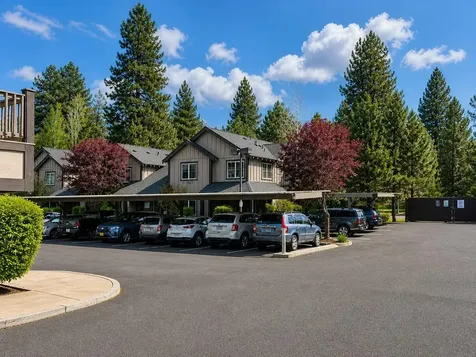 1933 NW Monterey Pines Drive Bend OR 97703
