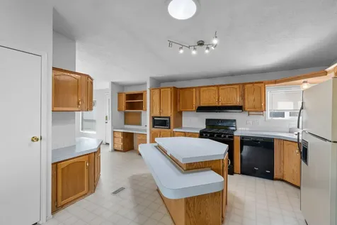 215 SE J Street Madras OR 97741