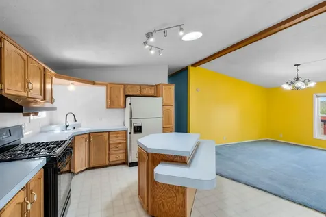 215 SE J Street Madras OR 97741