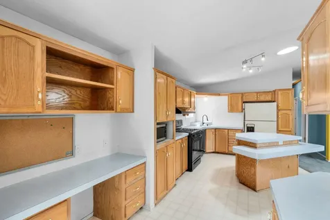 215 SE J Street Madras OR 97741