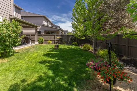 20745 SE Iron Horse Lane Bend OR 97702