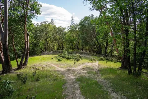 448 Adams Way Grants Pass OR 97526
