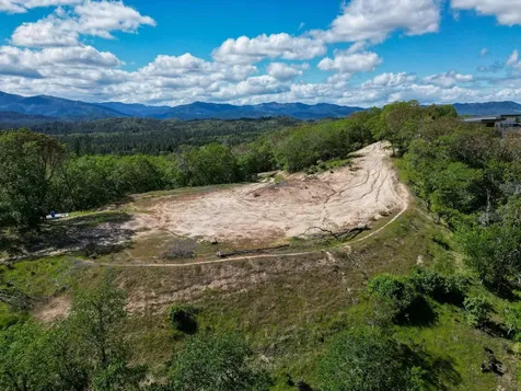 250 Adams Way Grants Pass OR 97526
