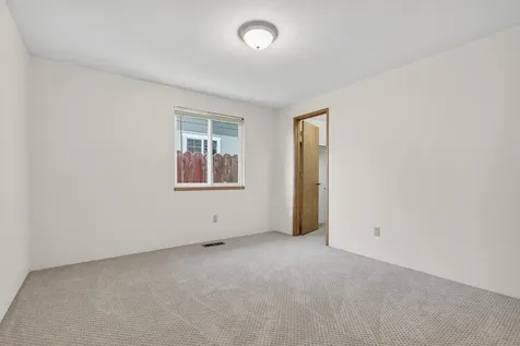 2129 Jubilant Avenue Medford OR 97504