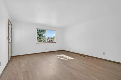 2129 Jubilant Avenue Medford OR 97504