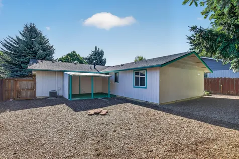 2129 Jubilant Avenue Medford OR 97504