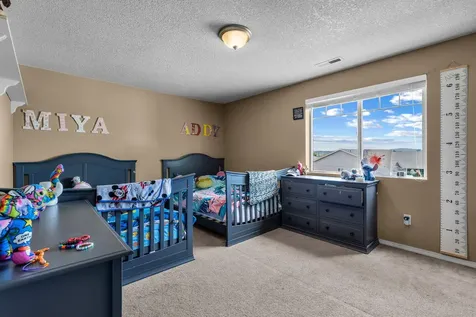 648 NE Cougar Loop Prineville OR 97754