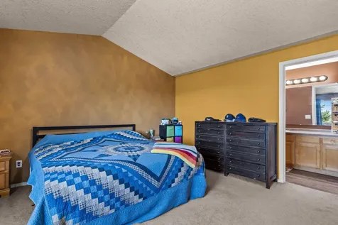 648 NE Cougar Loop Prineville OR 97754