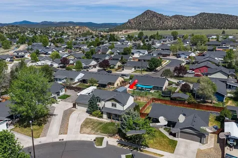 648 NE Cougar Loop Prineville OR 97754