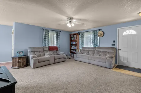 648 NE Cougar Loop Prineville OR 97754