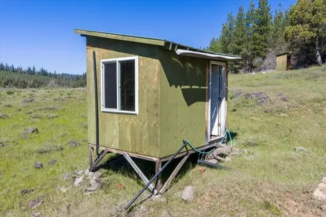13889 Dead Indian Memorial Road Ashland OR 97520