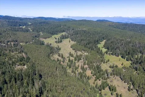 13889 Dead Indian Memorial Road Ashland OR 97520