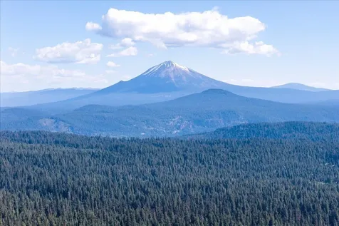 13889 Dead Indian Memorial Road Ashland OR 97520