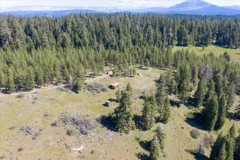 13889 Dead Indian Memorial Road Ashland OR 97520