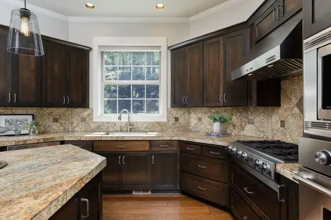 3193 NW Colonial Drive Bend OR 97703
