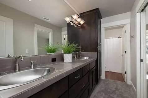 3193 NW Colonial Drive Bend OR 97703