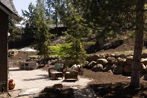3193 NW Colonial Drive Bend OR 97703