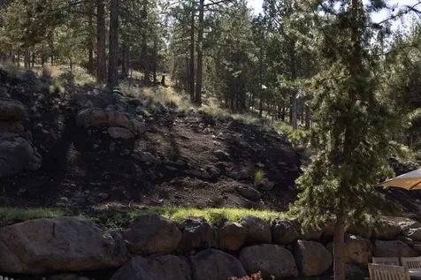 3193 NW Colonial Drive Bend OR 97703