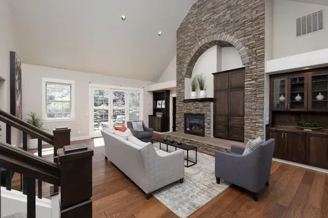 3193 NW Colonial Drive Bend OR 97703