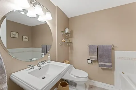 440 NE Royal Drive Grants Pass OR 97526