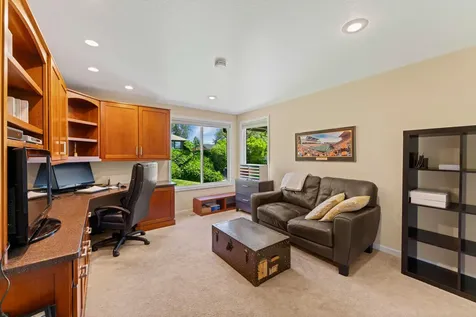 440 NE Royal Drive Grants Pass OR 97526