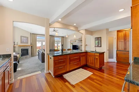 440 NE Royal Drive Grants Pass OR 97526