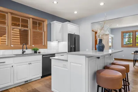 1252 NW Ithaca Avenue Bend OR 97703