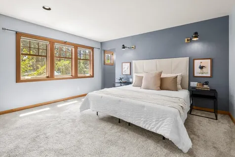 1252 NW Ithaca Avenue Bend OR 97703