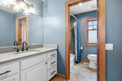 1252 NW Ithaca Avenue Bend OR 97703