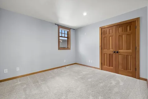 1252 NW Ithaca Avenue Bend OR 97703