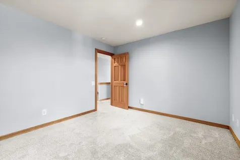 1252 NW Ithaca Avenue Bend OR 97703