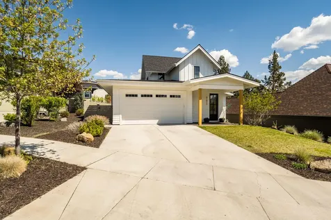 61022 SE Light Peak Drive Bend OR 97702