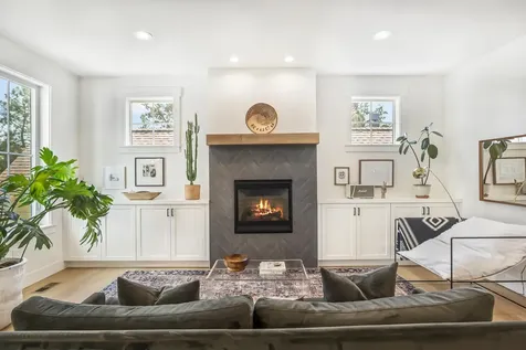 61022 SE Light Peak Drive Bend OR 97702