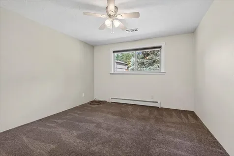 1568 Angelcrest Drive Medford OR 97504