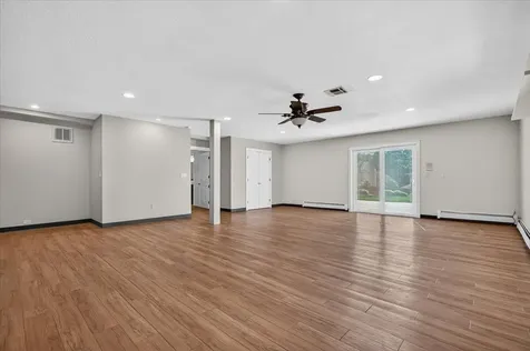 1568 Angelcrest Drive Medford OR 97504