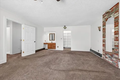 1568 Angelcrest Drive Medford OR 97504