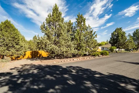 3740 SW 35th Street Redmond OR 97756