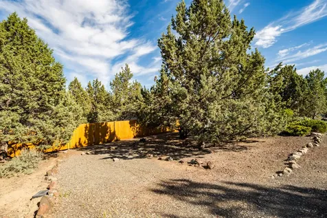 3740 SW 35th Street Redmond OR 97756