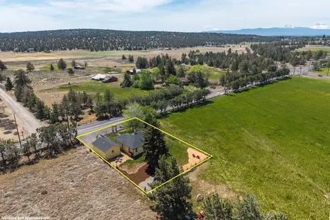 21298 SW Young Avenue Bend OR 97701