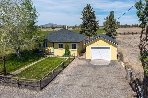 21298 SW Young Avenue Bend OR 97701