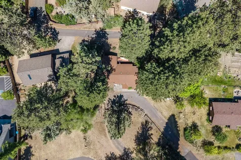 2291 NE 8th Street Bend OR 97701