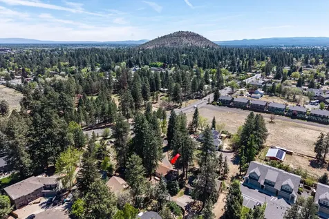 2291 NE 8th Street Bend OR 97701