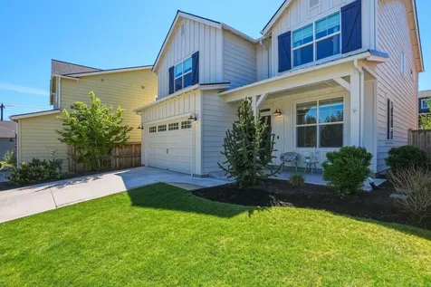19987 Badger Road Bend OR 97702