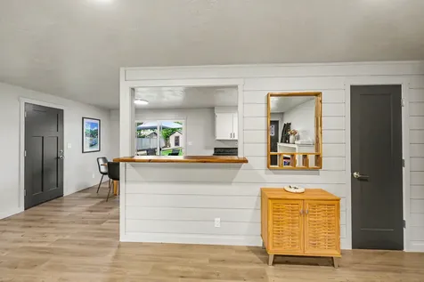 109 Vincent Avenue Central Point OR 97502