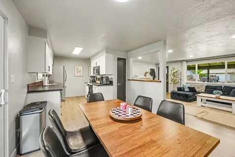 109 Vincent Avenue Central Point OR 97502