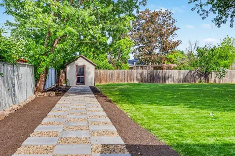 109 Vincent Avenue Central Point OR 97502