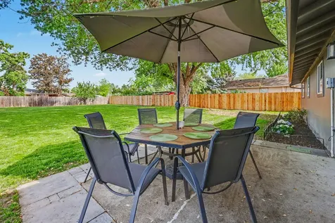 109 Vincent Avenue Central Point OR 97502